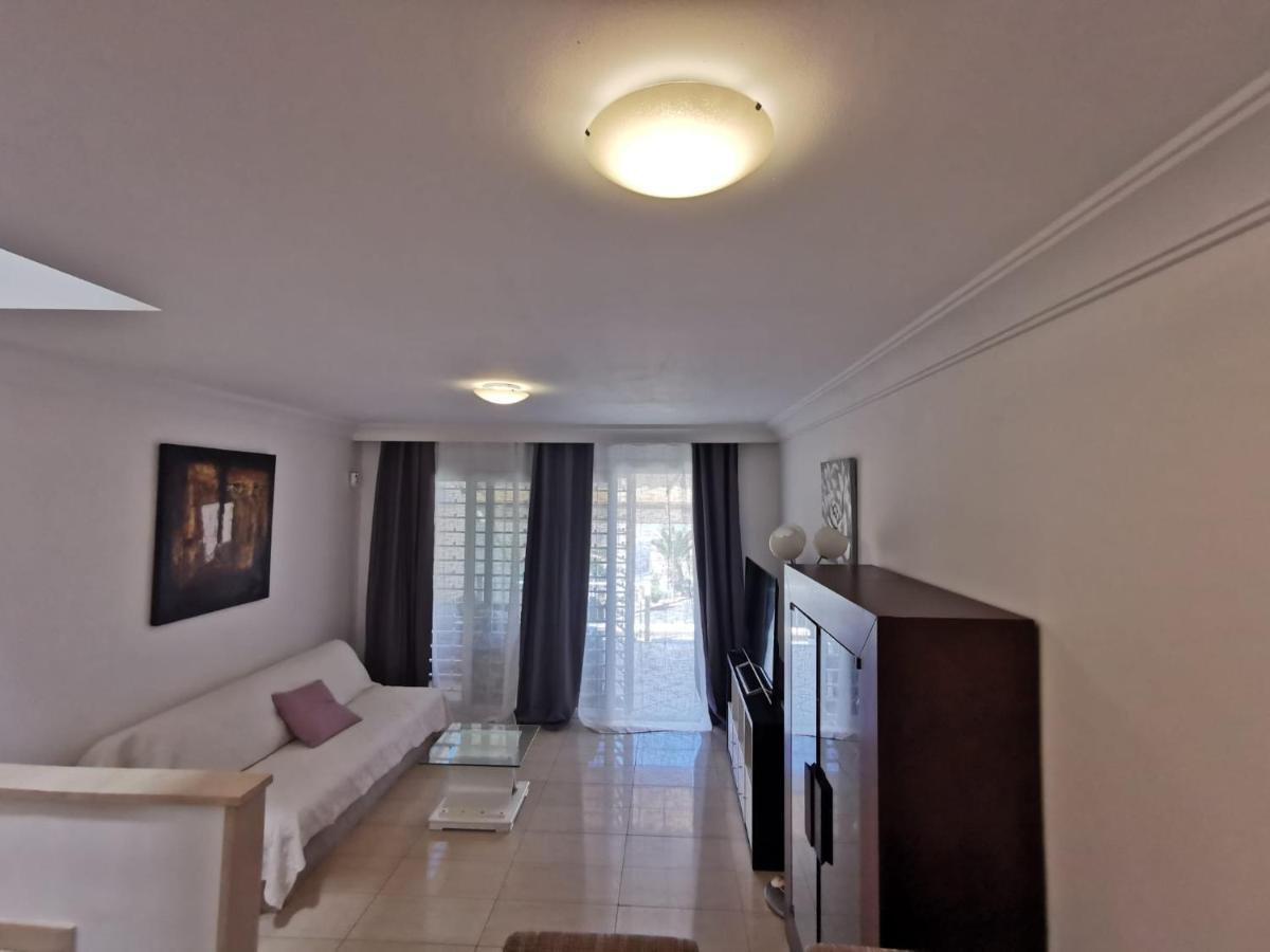 Relax And Enjoy In Tenerife Sud! Βίλα Chayofa Εξωτερικό φωτογραφία